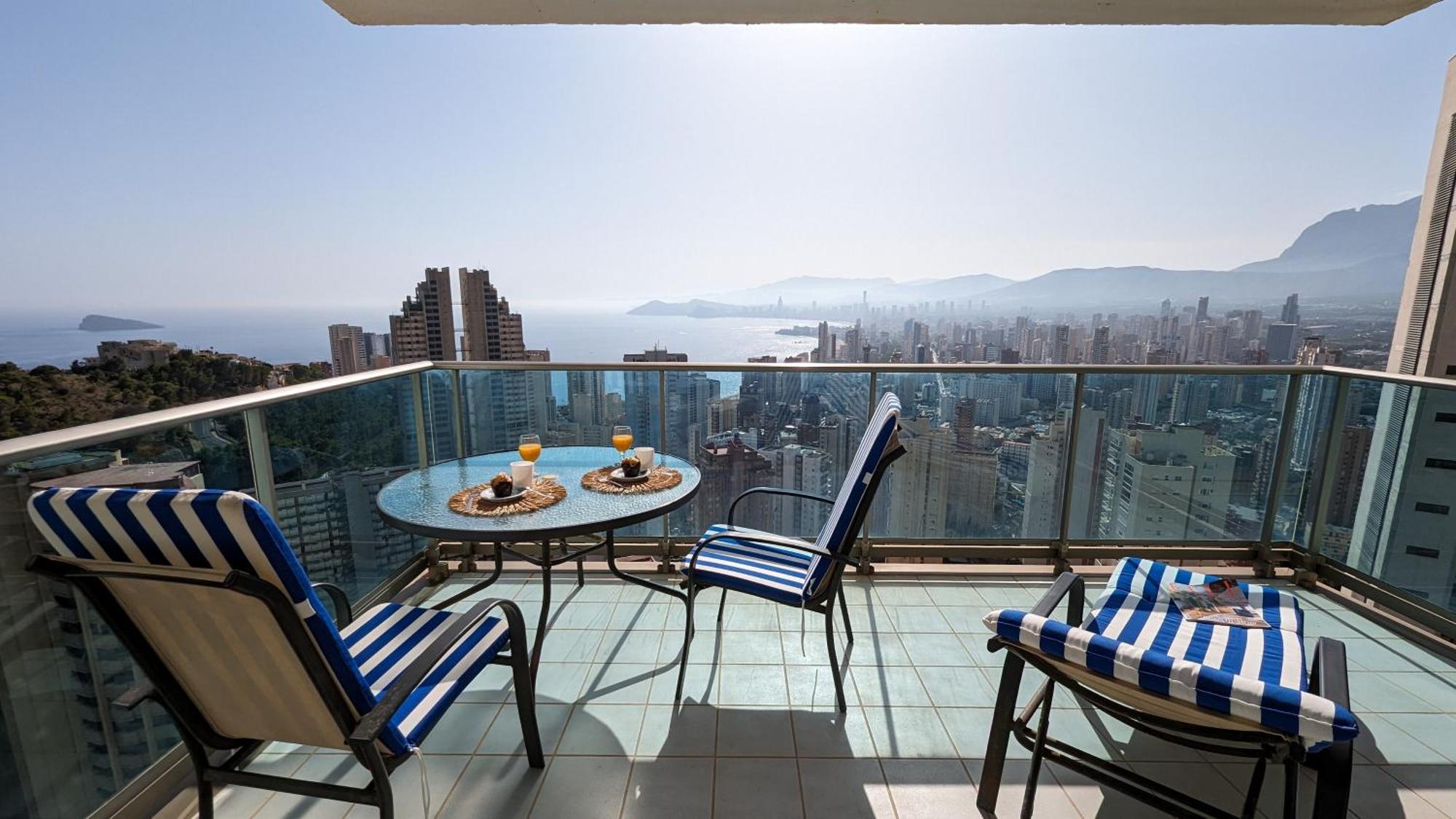 Torre Lugano Sea View Apartment Benidorm Luaran gambar